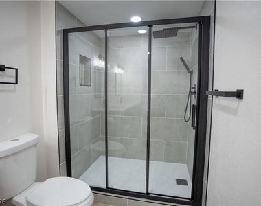 6650 W Warm Springs Road - Photo Thumbnail 10