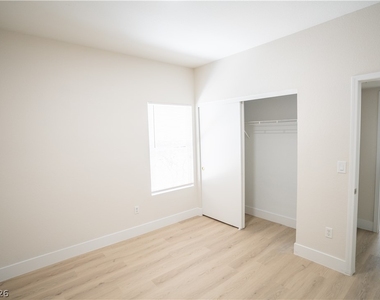 6650 W Warm Springs Road - Photo Thumbnail 19
