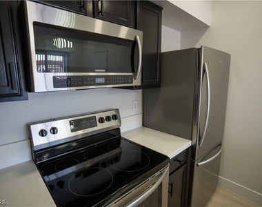 6650 W Warm Springs Road - Photo Thumbnail 6