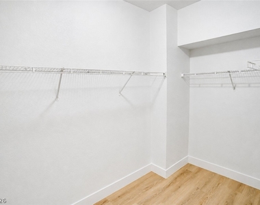 6650 W Warm Springs Road - Photo Thumbnail 17