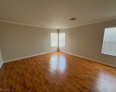 1604 Desert Canyon Court - Photo Thumbnail 11
