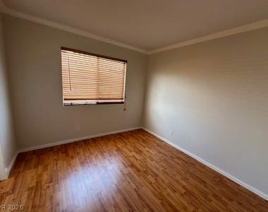 1604 Desert Canyon Court - Photo Thumbnail 20