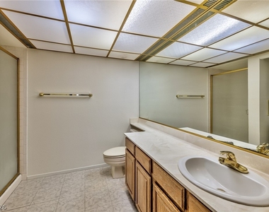 1751 E Reno Avenue - Photo Thumbnail 9