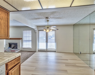 1751 E Reno Avenue - Photo Thumbnail 8