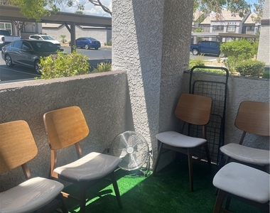7255 W Sunset Road - Photo Thumbnail 12