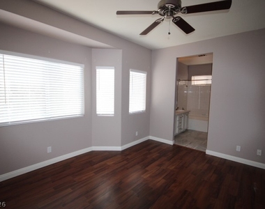 947 Whispering Grove Avenue - Photo Thumbnail 30