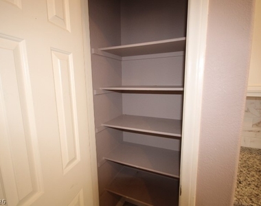 947 Whispering Grove Avenue - Photo Thumbnail 18