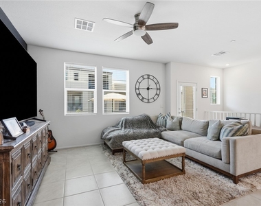 6155 Garden Oasis Street - Photo Thumbnail 3