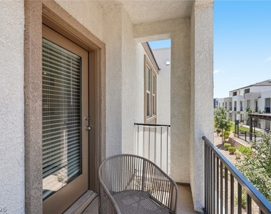 6155 Garden Oasis Street - Photo Thumbnail 13