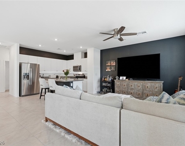 6155 Garden Oasis Street - Photo Thumbnail 2