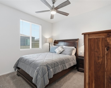 6155 Garden Oasis Street - Photo Thumbnail 20