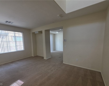 8660 Diamond Sand Avenue - Photo Thumbnail 3