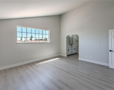 6348 Vicuna Drive - Photo Thumbnail 18