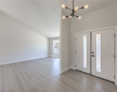 6348 Vicuna Drive - Photo Thumbnail 2