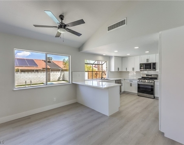 6348 Vicuna Drive - Photo Thumbnail 5