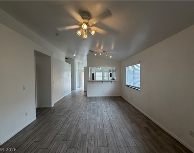 5905 Silver Heights Street - Photo Thumbnail 6