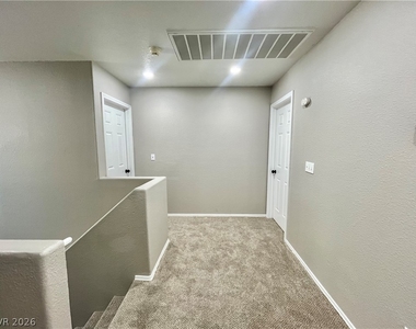 9924 Clover Field Court - Photo Thumbnail 21