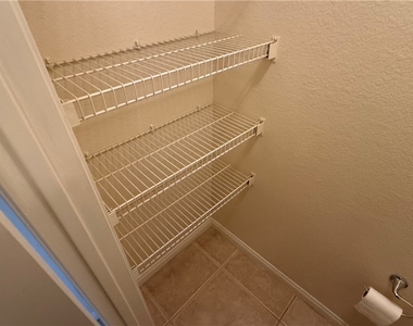 2200 S Fort Apache Road - Photo Thumbnail 46