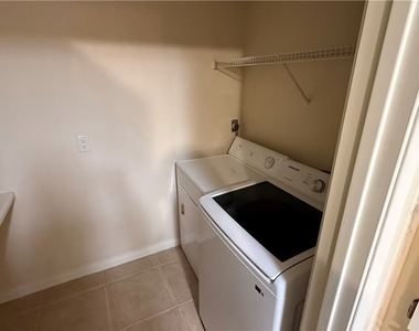 2200 S Fort Apache Road - Photo Thumbnail 15