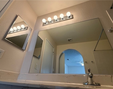 2200 S Fort Apache Road - Photo Thumbnail 41