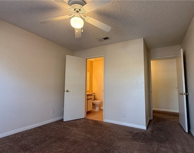 2200 S Fort Apache Road - Photo Thumbnail 8