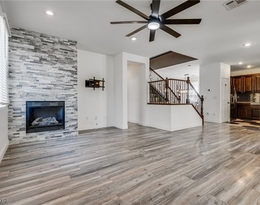 5525 Mesquite Creek Street - Photo Thumbnail 19