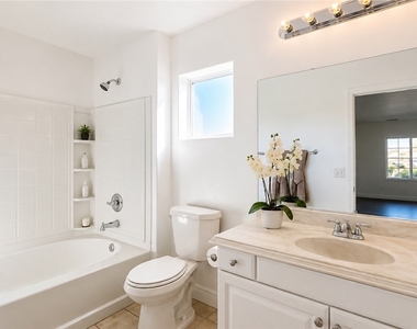 8083 Retriever Avenue - Photo Thumbnail 11