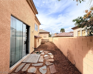 8034 Arcadian Lane - Photo Thumbnail 23