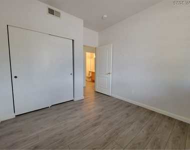 1505 Blackcombe Street - Photo Thumbnail 22