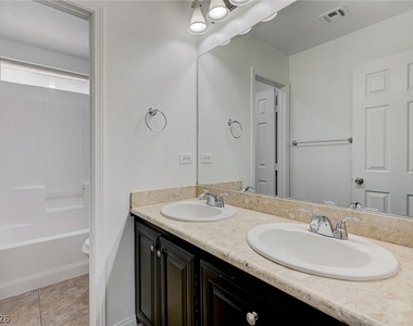 964 Wagner Valley Street - Photo Thumbnail 37
