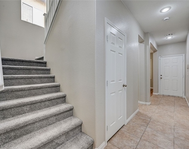 964 Wagner Valley Street - Photo Thumbnail 17