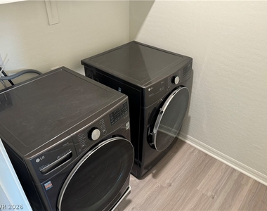 4929 Finca Street - Photo Thumbnail 16
