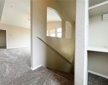 10550 W Alexander Road - Photo Thumbnail 17
