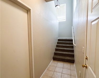 10550 W Alexander Road - Photo Thumbnail 12
