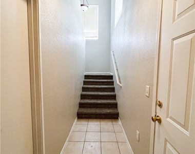 10550 W Alexander Road - Photo Thumbnail 10