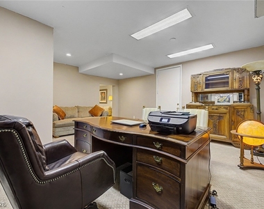 1105 Broadmoor Avenue - Photo Thumbnail 58