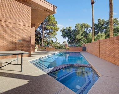1105 Broadmoor Avenue - Photo Thumbnail 60