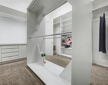 1105 Broadmoor Avenue - Photo Thumbnail 30