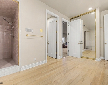 1105 Broadmoor Avenue - Photo Thumbnail 44