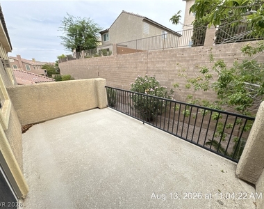 2768 Craigmillar Street - Photo Thumbnail 18