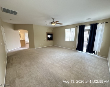 2768 Craigmillar Street - Photo Thumbnail 15
