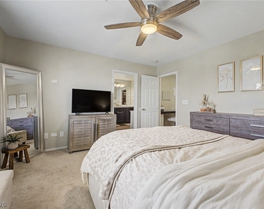 10540 Blanca Peak Avenue - Photo Thumbnail 11