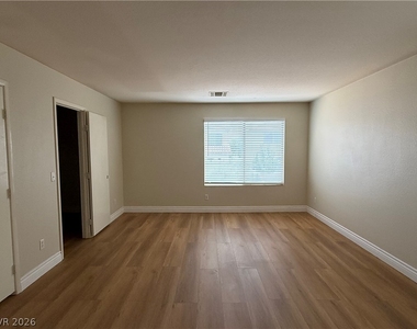 1709 Adobe Frost Court - Photo Thumbnail 9
