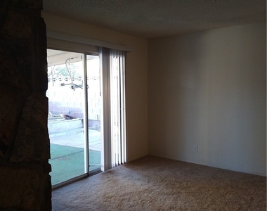 212 Bradshaw Way - Photo Thumbnail 26