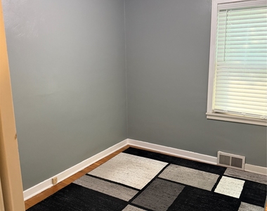 4 Edward Street - Photo Thumbnail 24