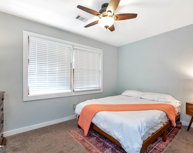 3978 Pine Shore Circle - Photo Thumbnail 23