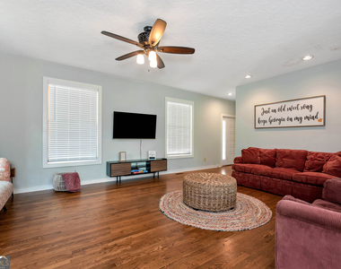 3978 Pine Shore Circle - Photo Thumbnail 10