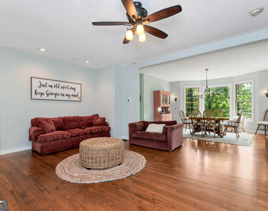 3978 Pine Shore Circle - Photo Thumbnail 9