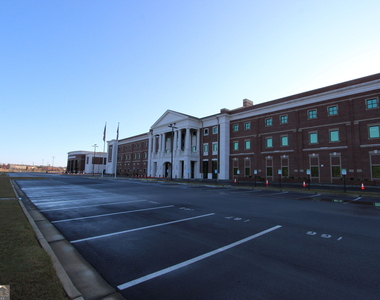 514 Clover Drive - Photo Thumbnail 21