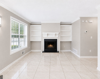 3065 Destin Circle - Photo Thumbnail 7